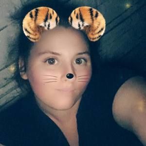 Meet your Posher, Nikki